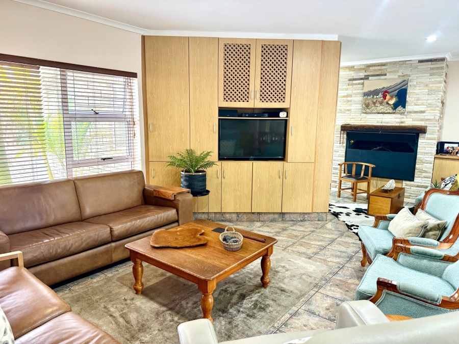 3 Bedroom Property for Sale in Tafelzicht Western Cape